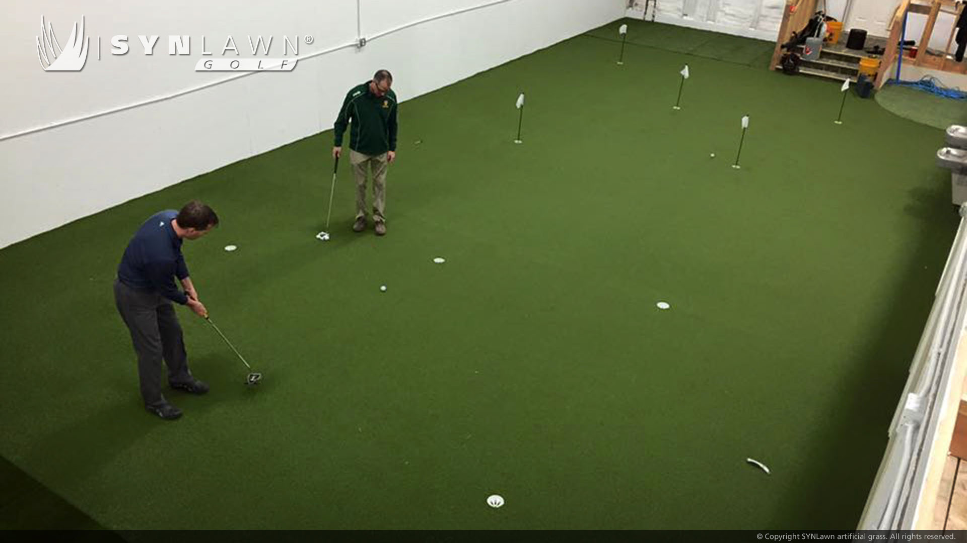 commercial putting green installation