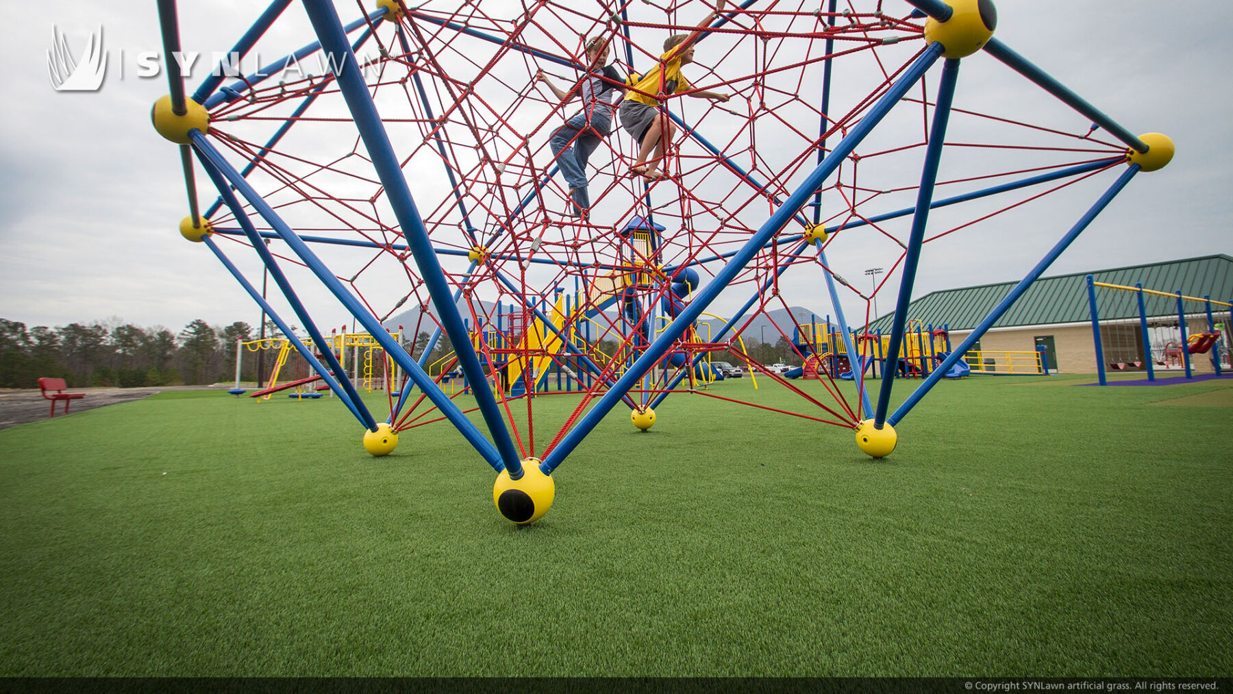 playground in new york, artificial grass installation
