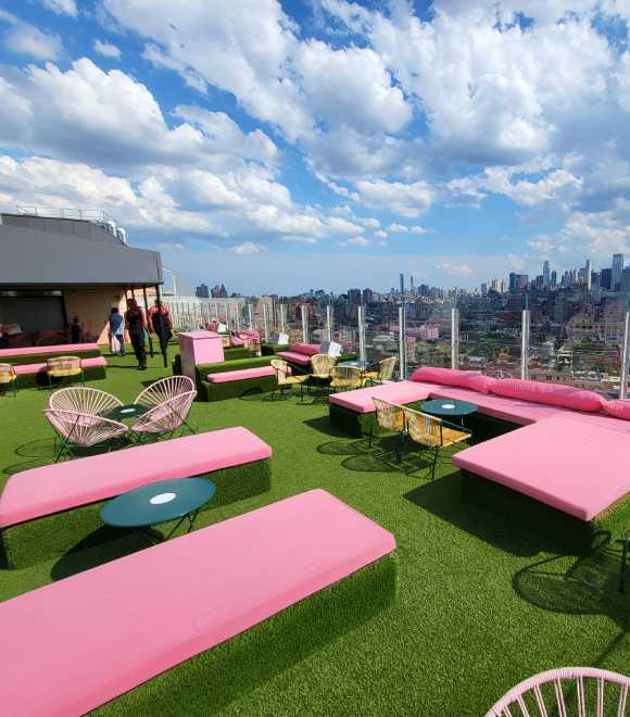 Rooftop artificial grass from SYNLawn