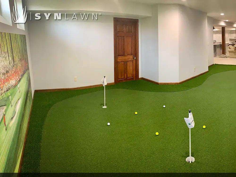 residential indoor putting green from SYNLawn