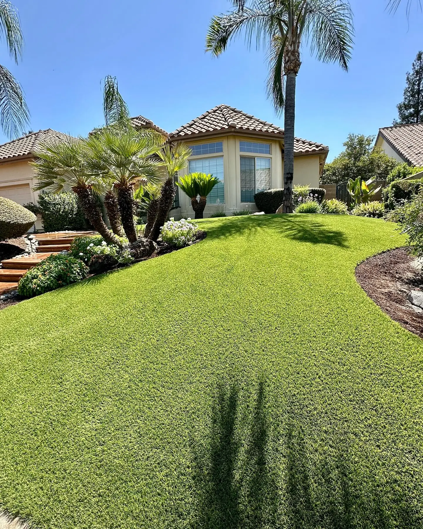 SYNLawn artificial lawn installation SYNLawn New York artificial lawn installation