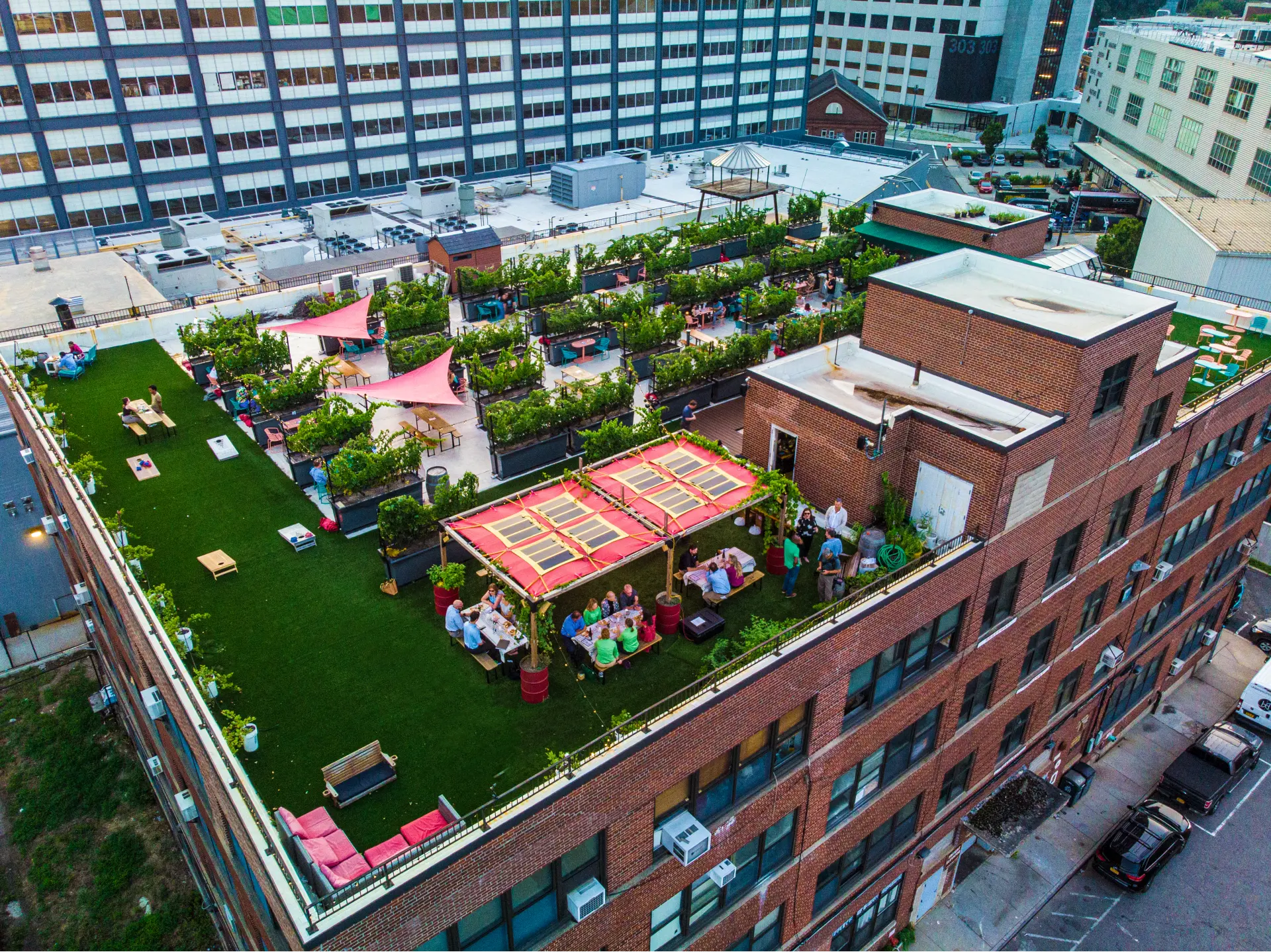 Rooftop New York Artificial Grass Installation Rooftop New York Artificial Grass Installation